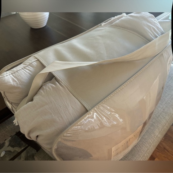 🎉LAST PIECE🎉DREAM STORIES 10Pc Extra Soft Solid Comforter Set - Picture 6 of 12